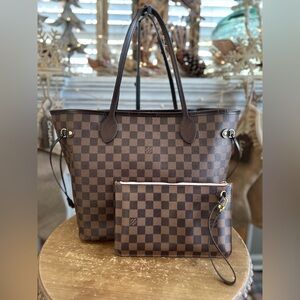 Sold on my FB. Neverfull MM Damier Ebene in Rose Ballerine with Pouch